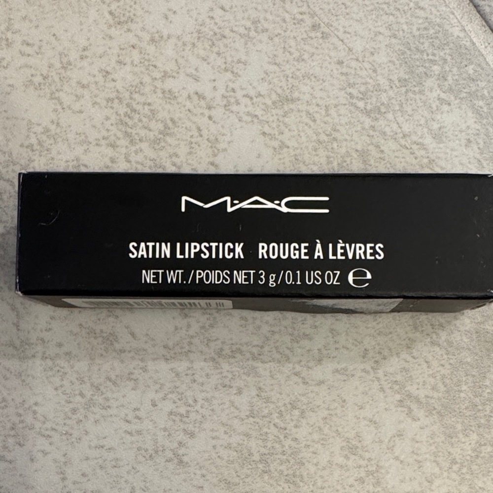 MAC Satin Lipstick - Siss